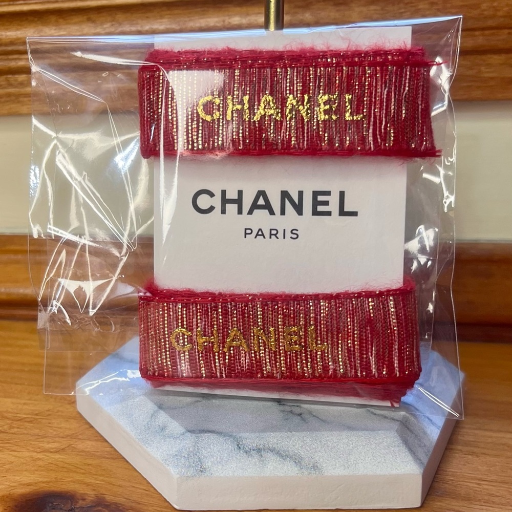 CHANEL Ribbon 🎀 - Picture 5 of 7